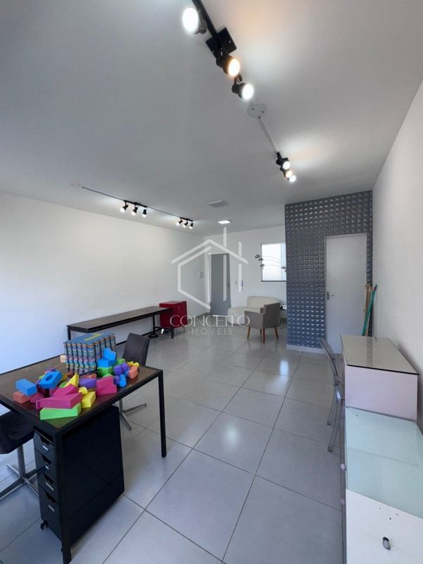 Foto 5 de 10 — SALA · 40 m² · JARAGUÁ