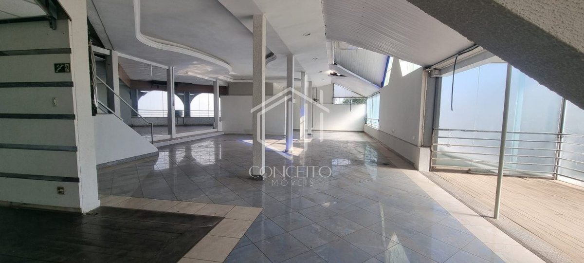 Foto 1 de 12 — ÁREA COMERCIAL 850 m² · JARAGUÁ