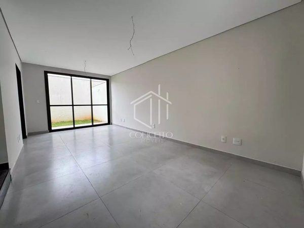 Foto 2 de 25 — Casa em Condominio a Venda, 4 Quartos, 2 Vagas