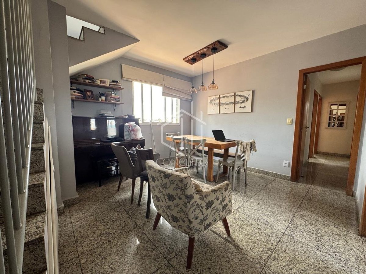 Foto 1 de 16 — Cobertura · 3 Quartos · 1 Vaga · Bairro Dona Clara