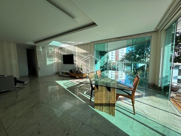 Foto 3 de 27 — Apartamento · 4 Quartos · 4 Vagas · Liberdade