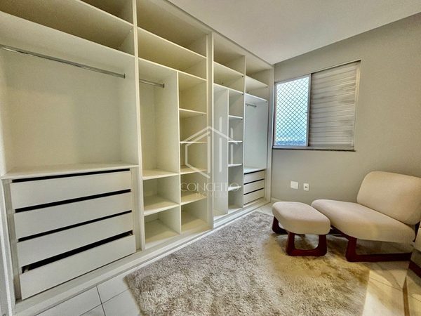 Foto 4 de 17 — Apartamento · 2 Quartos · 1 Vaga · Bairro Castelo