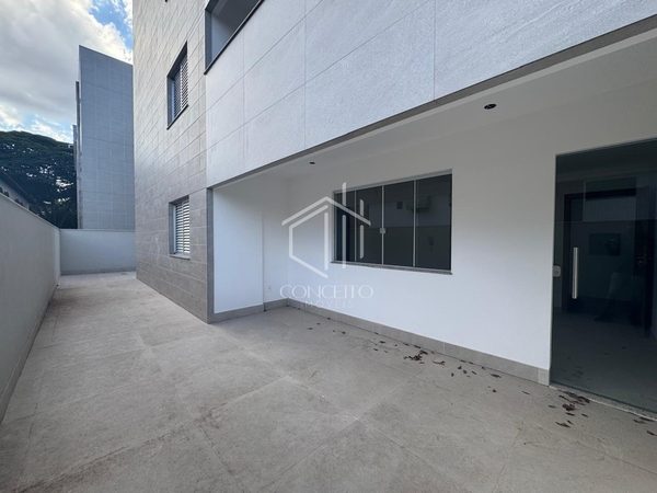 Foto 4 de 16 — Privativa em U · 3 Quartos · 2 Vagas · Santa Rosa