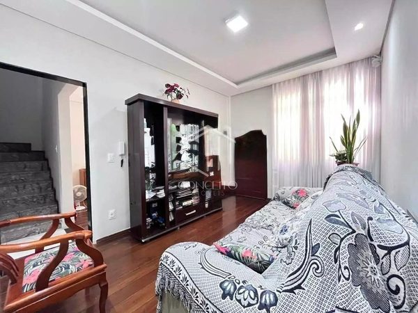 Foto 5 de 30 — Casa Geminada · 3 Quartos I 2 Vagas · Santa Rosa