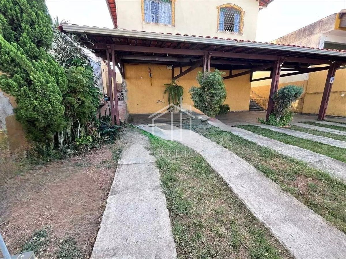 Foto 1 de 30 — Casa Geminada · 3 Quartos I 2 Vagas · Santa Rosa