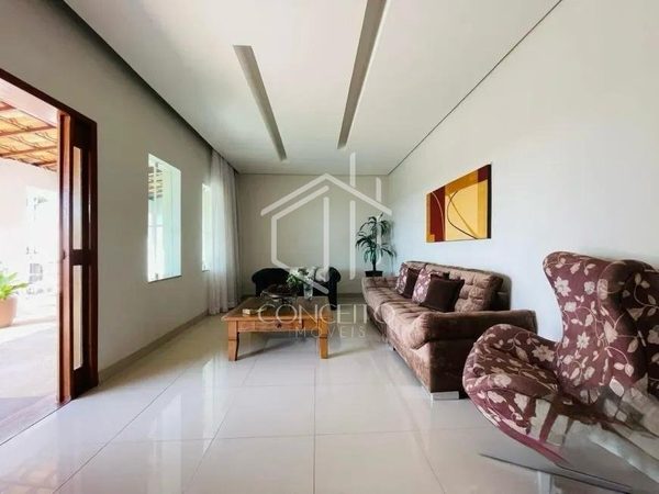 Foto 5 de 25 — Casa · 3 Quartos · 3 Vagas · Bairro Santa Amélia