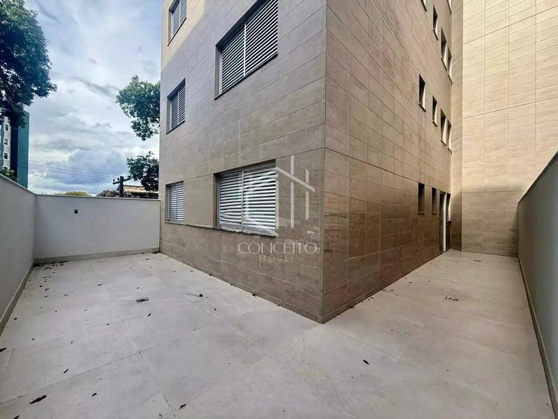Foto de Área Privativa · 3 Quartos · 2 Vagas · Jaragua