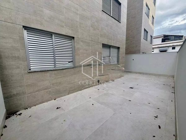 Foto 2 de 15 — Área Privativa · 3 Quartos · 2 Vagas · Jaragua