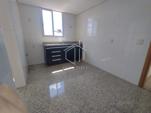 Foto 4 de 18 — Apartamento · 04 Quartos · 01 Suíte · Jaraguá