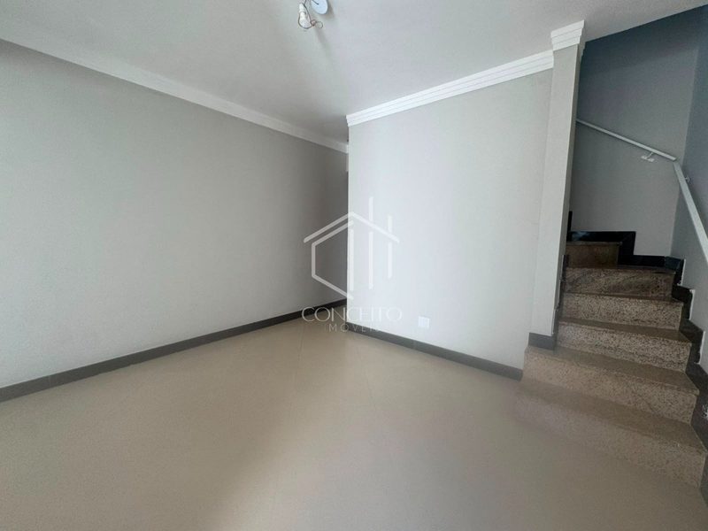 Foto de Casa Geminada · 3 Quartos · 1 Vaga Dona Clara