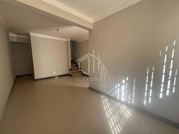 Foto 2 de 21 — Casa Geminada · 3 Quartos · 1 Vaga Dona Clara