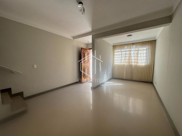 Foto 4 de 21 — Casa Geminada · 3 Quartos · 1 Vaga Dona Clara