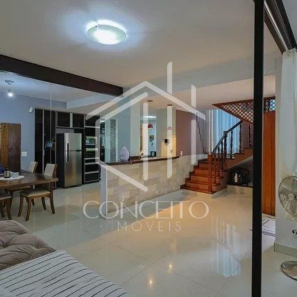 Foto 3 de 16 — Casa · 3 Suites · 6 Vagas · Alto Caiçara