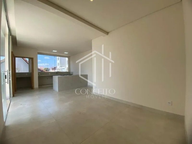 Foto de Casa Geminada · 3 Quartos · 3 Vagas · Santa Rosa