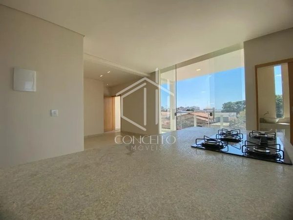 Foto 4 de 20 — Casa Geminada · 3 Quartos · 3 Vagas · Santa Rosa