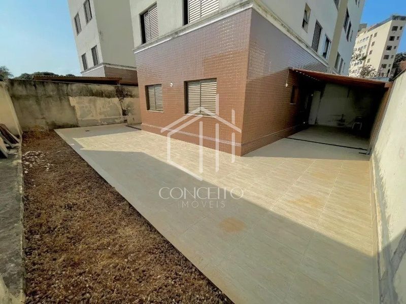 Foto de Área Privativa · 3 Quartos · 2 Vagas · Liberdade