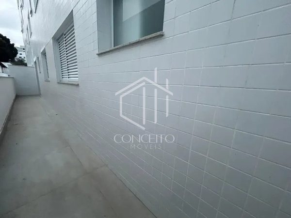 Foto 4 de 18 — Área Privativa · 3 Quartos · 2 Vagas · Liberdade