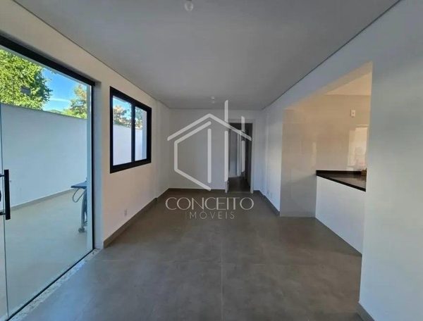 Foto 4 de 12 — Área Privativa · 3 Quartos · 2 Vagas · Santa Rosa