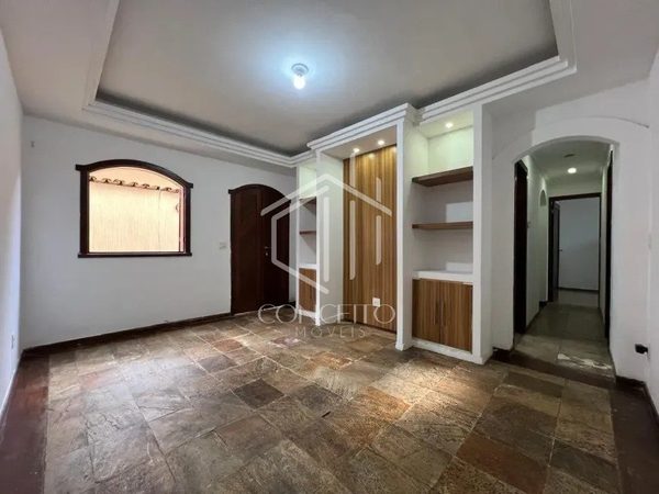 Foto 5 de 22 — Casa Linear · 4 Quartos · 3 Vagas · Dona Clara