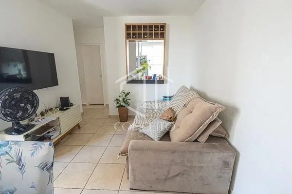 Foto 2 de 11 — Apartamento · 2 Quartos · 1 Vaga · Bairro Castelo