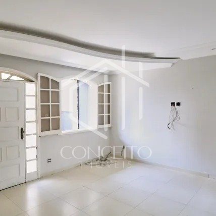 Foto de Casa · 4 Quartos · 3 Vagas · Cidade Nova