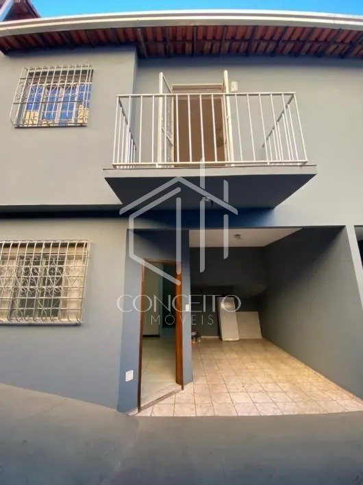 Foto 2 de 12 — Casa Geminada · 3 Quartos · 1 Vagas · Dona Clara