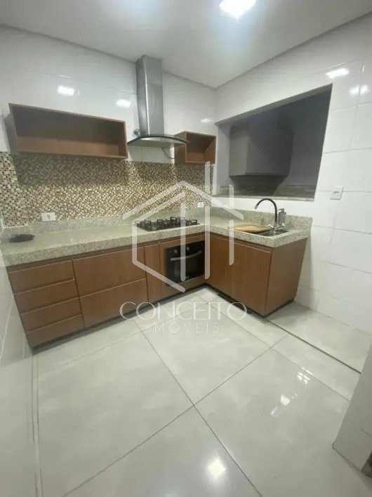 Foto 5 de 12 — Casa Geminada · 3 Quartos · 1 Vagas · Dona Clara