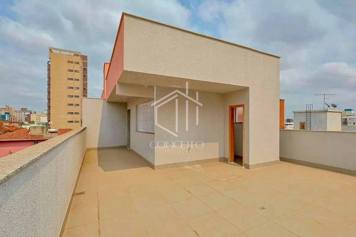Foto 1 de 37 — Cobertura Duplex · 04 Quartos · 02 Suítes · 02 Vgs