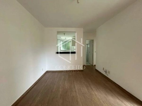 Foto 2 de 13 — Apartamento · 2 Quartos · 1 Vaga · Castelo