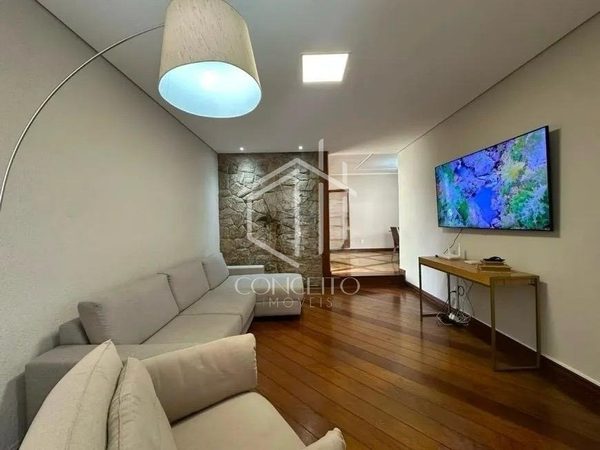 Foto 3 de 12 — Casa · 4 Quartos · 10 Vagas · Bairro São Luiz