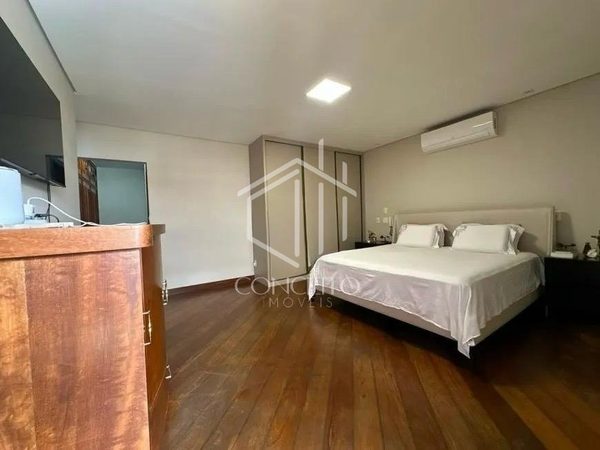 Foto 4 de 12 — Casa · 4 Quartos · 10 Vagas · Bairro São Luiz