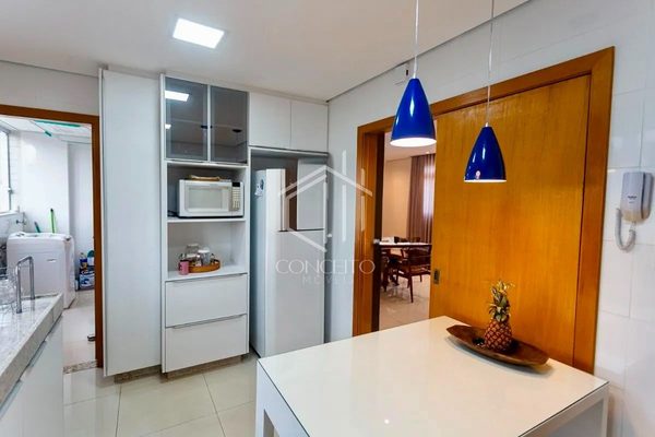 Foto 4 de 35 — Apartamento · 04 Quartos · 01 Suítes · 03 Vagas