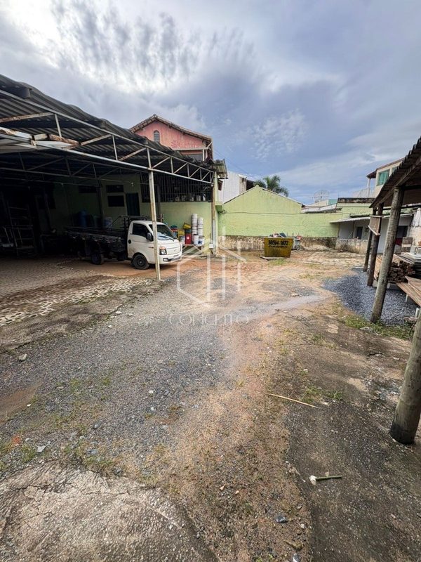 Foto 2 de 16 — GALPÃO l BAIRRO DONA CLARA- R$ 850.000,00