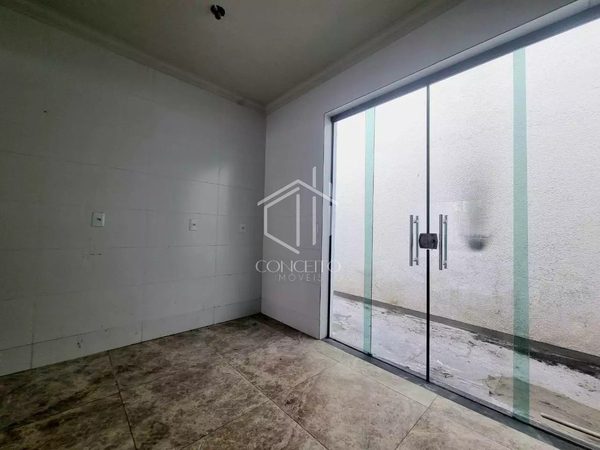Foto 3 de 21 — Casa Geminada · 3 Quartos · 2 Vagas · Santa Amelia