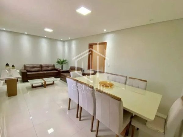 Foto 2 de 21 — Casa Geminada · 3 Quartos · 2 Vagas Bairro Itapoã