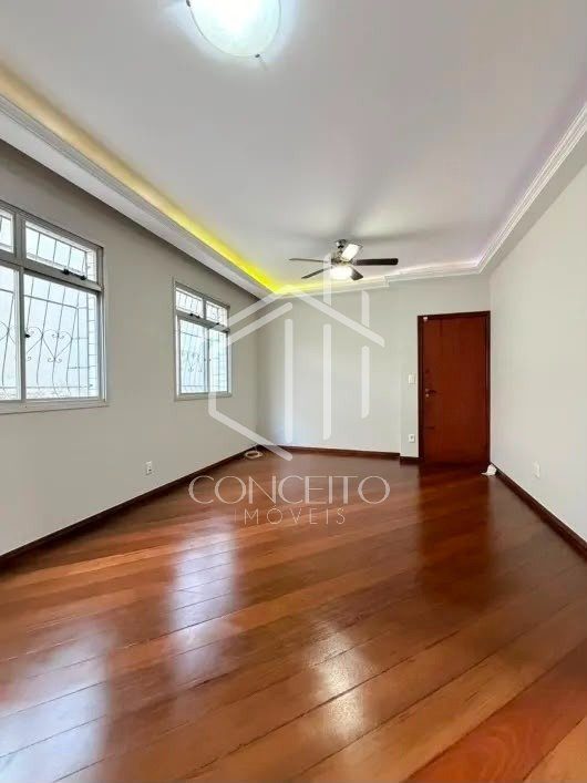 Foto de Apartamento · 03 Quartos · 01 Suíte · 02 Vagas