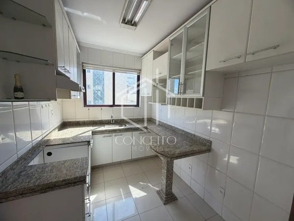 Foto 3 de 13 — Apartamento · 4 Quartos · 2 Vagas · Liberdade