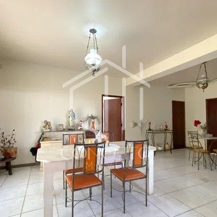 Foto 2 de 25 — Casa · 5 Quartos · 8 Vagas · Palmares