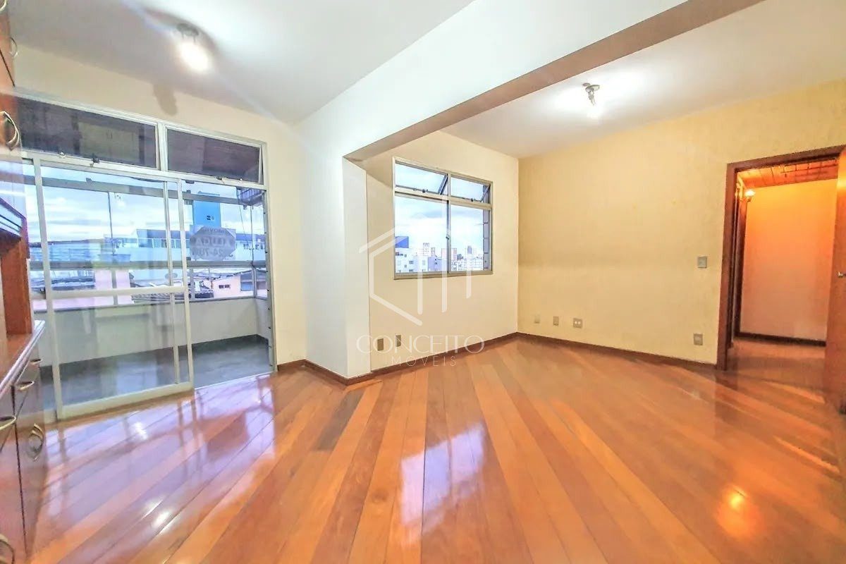 Foto 1 de 18 — Apartamento · 04 Quartos · 02 Suítes · 02 Vagas
