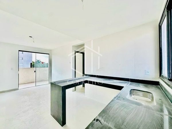 Foto 3 de 16 — Apartamento · 2 Quartos · 2 Vaga · Bairro Itapoa