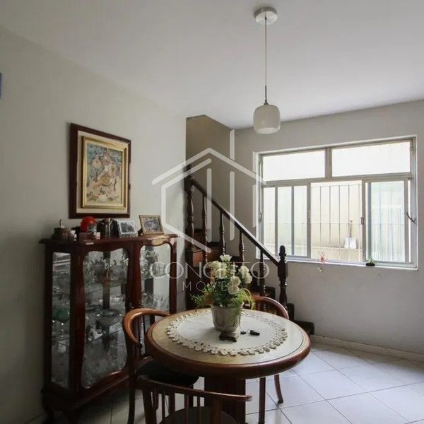Foto 5 de 21 — Casa · 5 Quartos · 4 Vagas · Bairro Indaiá