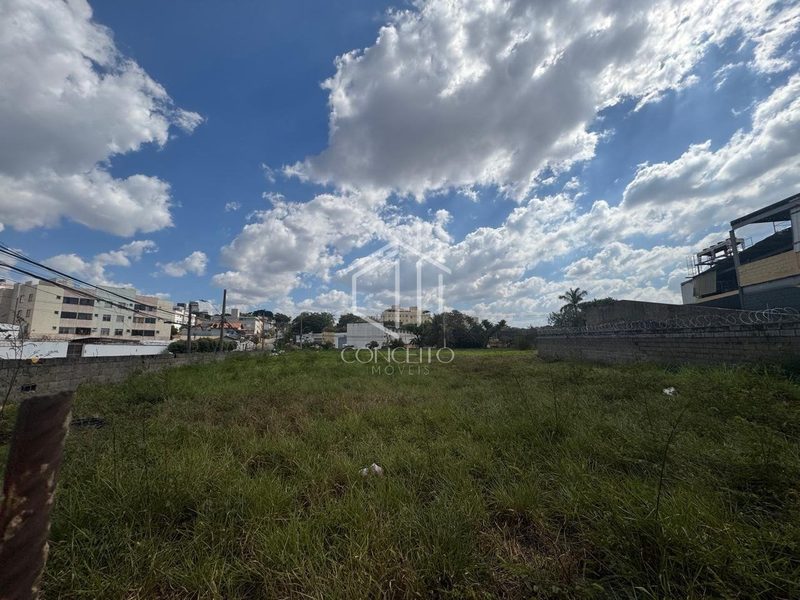 Foto de Lote · 2400m Av Sebastião de Brito · Dona Clara