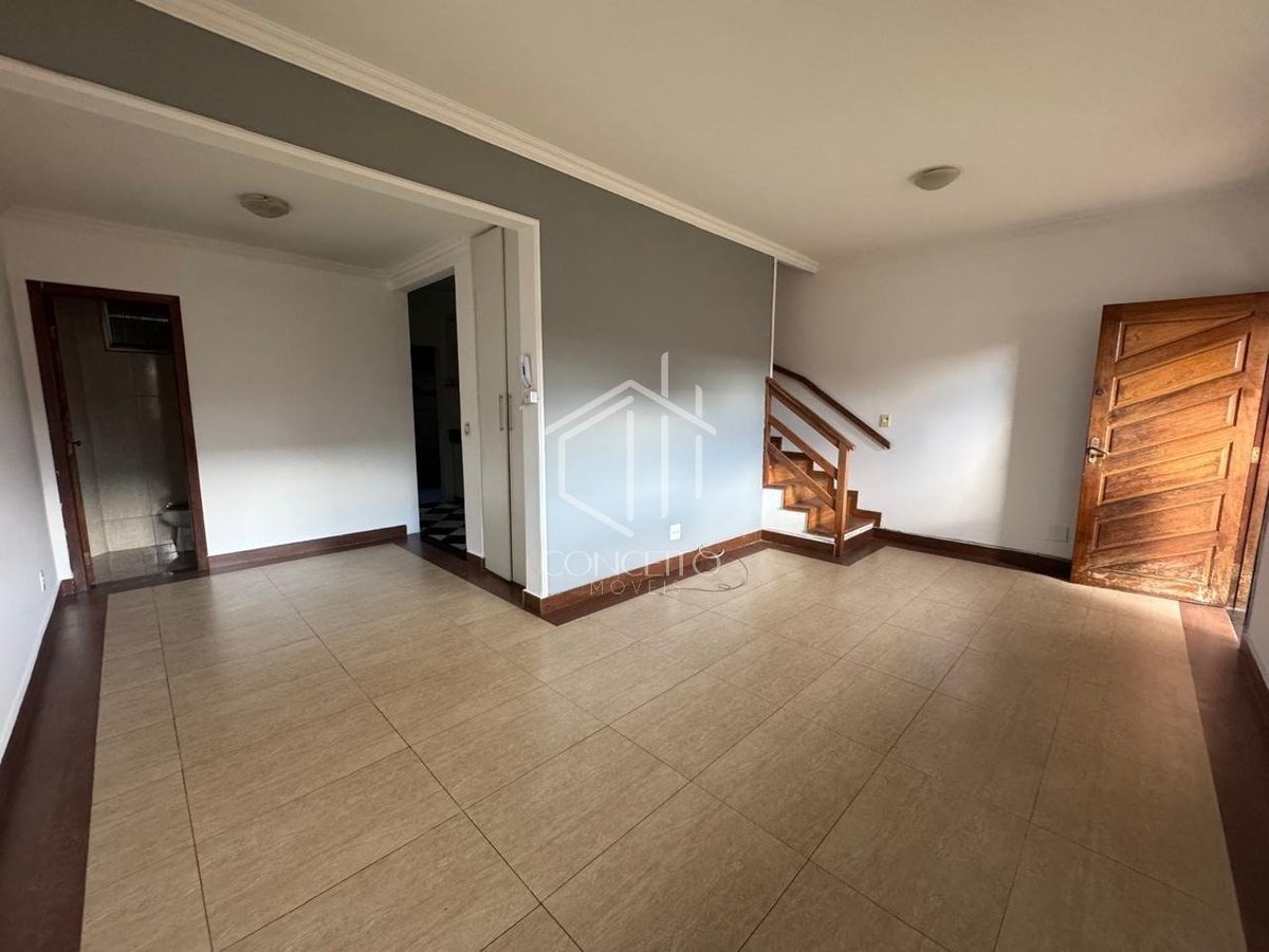 Foto 1 de 15 — Casa em Cond · 3 Quartos · 1 Vaga · Santa Amelia