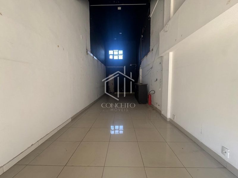 Foto de Loja Comercial · Jaragua
