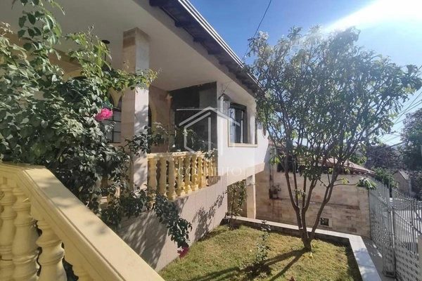 Foto 3 de 14 — Casa · 4 Quartos · 4 Vagas · Planalto