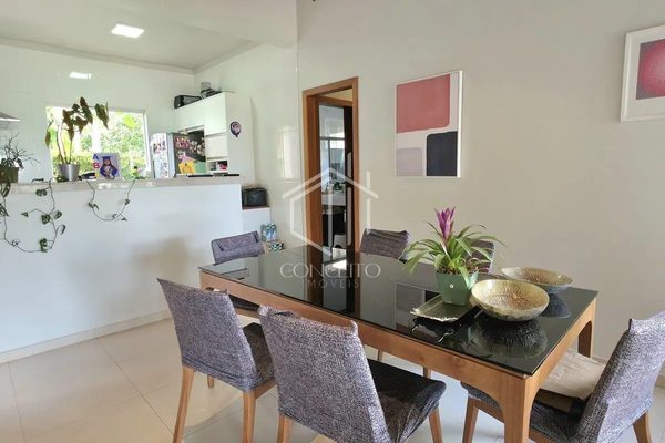 Foto 3 de 18 — Casa 4 quartos · Alameda Pau Brasil