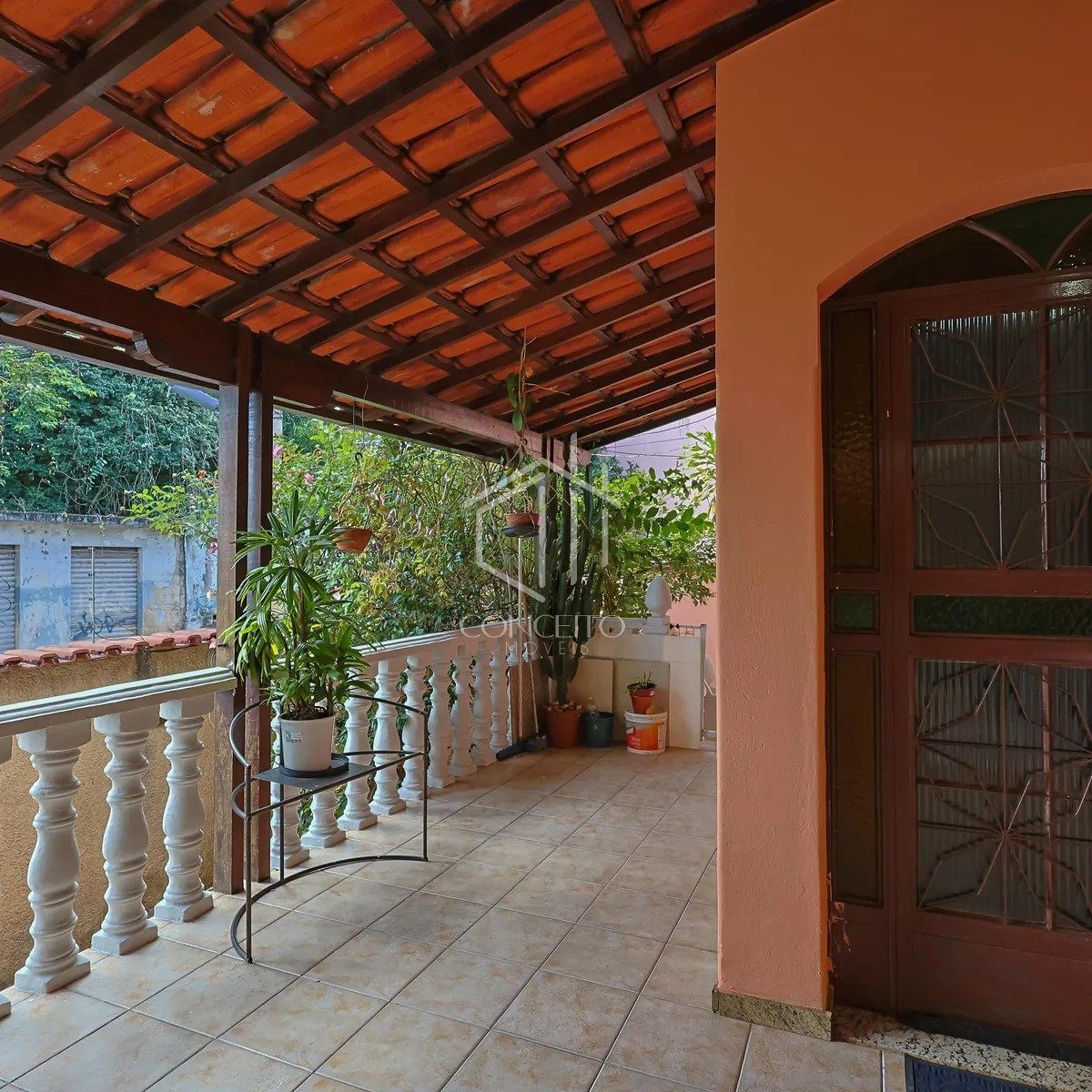Foto 1 de 20 — **Casa à venda no Bairro Pirajá · 247 m² **
