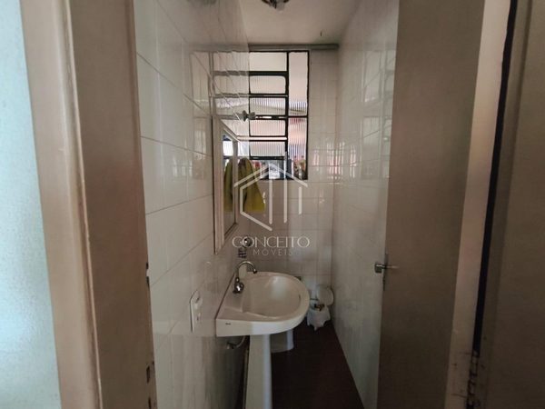 Foto 3 de 19 — CASA GEMINADA · 3 QUARTOS · 1 SUÍTE · DCE · 130 m²