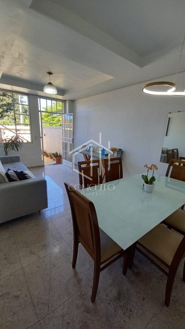 Foto 5 de 37 — Casa a venda excelente localização.