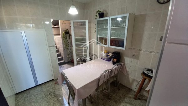 Foto 4 de 37 — Casa a venda excelente localização.